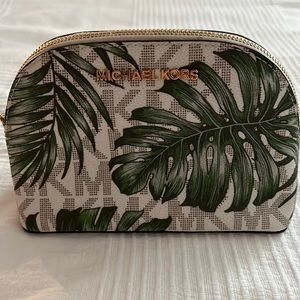 Michael Kors Makeup Bag/Pouch